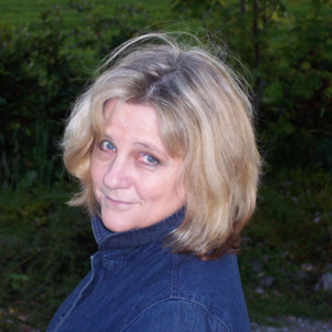 Author photo of Anna Macleod