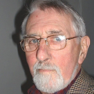 Photo of author Ernest Cross